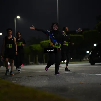Runner Photo 5470894