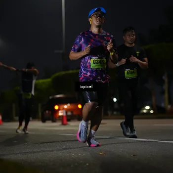Runner Photo 5470943