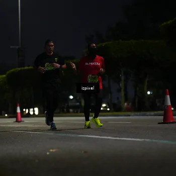 Runner Photo 5471048