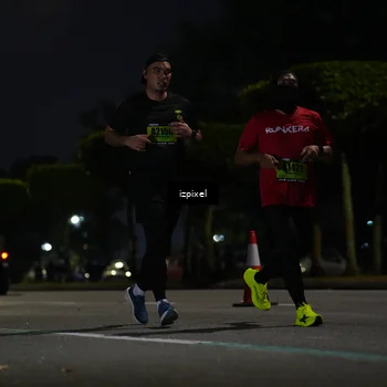 Runner Photo 5471059