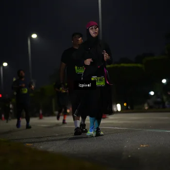 Runner Photo 5471124