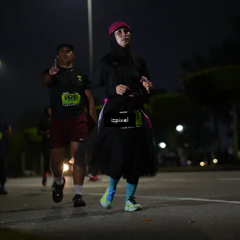 Runner Photo 5471134