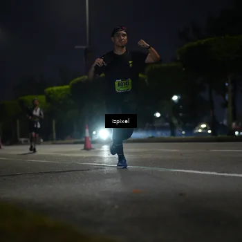 Runner Photo 5471191