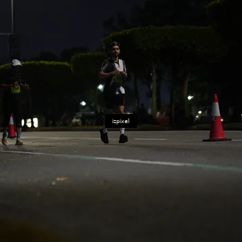 Runner Photo 5471226