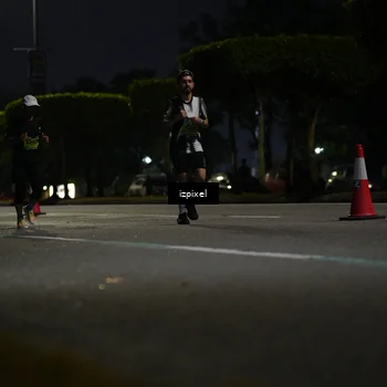 Runner Photo 5471228