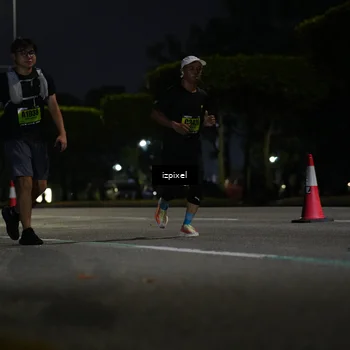 Runner Photo 5471258