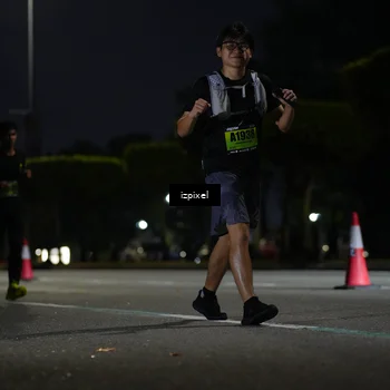Runner Photo 5471274