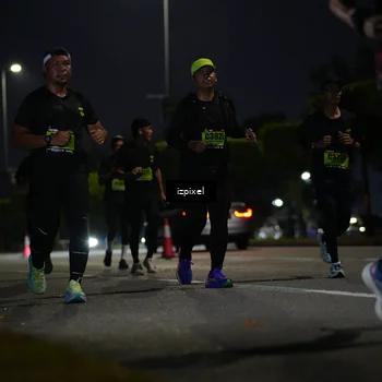 Runner Photo 5471305