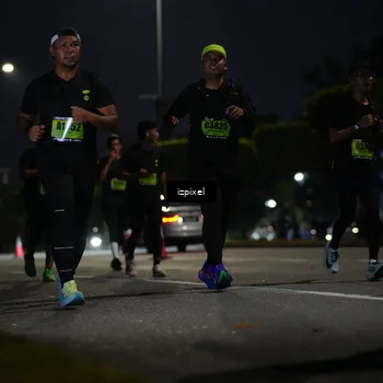 Runner Photo 5471309