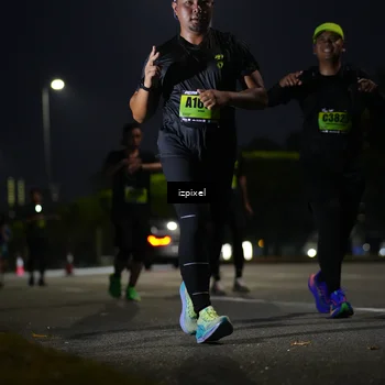 Runner Photo 5471333