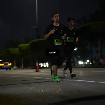 Runner Photo 5471334