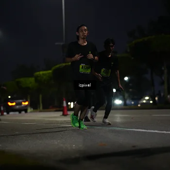 Runner Photo 5471335