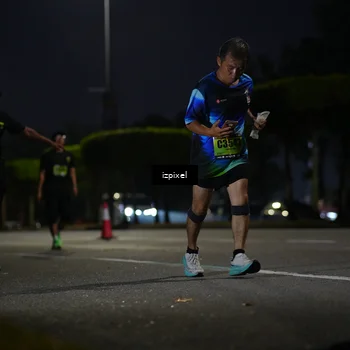 Runner Photo 5471392
