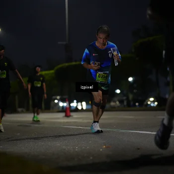 Runner Photo 5471395
