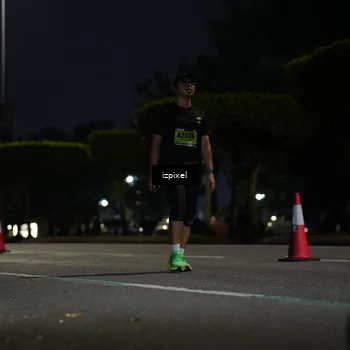 Runner Photo 5471435