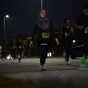 Runner Photo 5471456