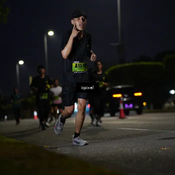 Runner Photo 5471483