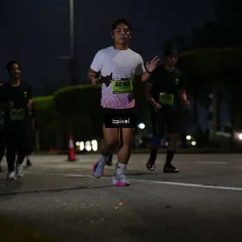 Runner Photo 5471543