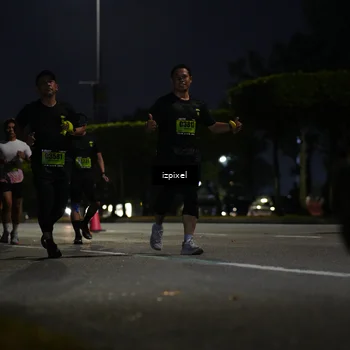 Runner Photo 5471553