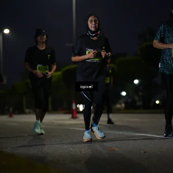 Runner Photo 5471565