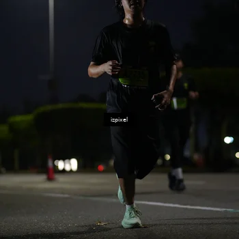 Runner Photo 5471591