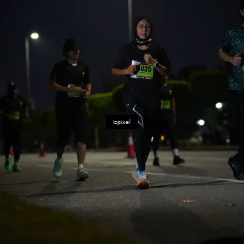 Runner Photo 5471594