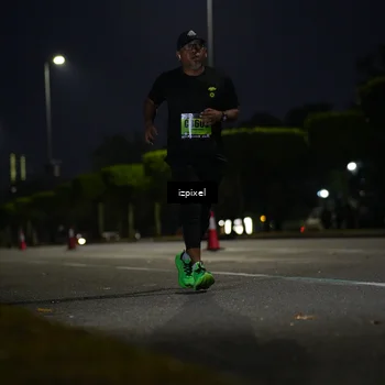 Runner Photo 5471606