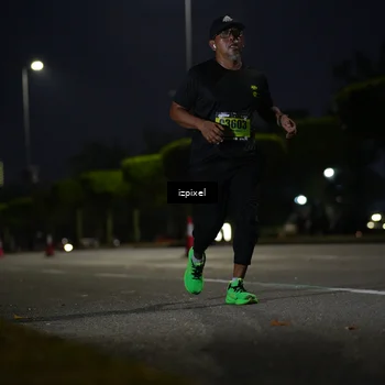 Runner Photo 5471615