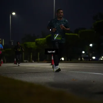 Runner Photo 5471673