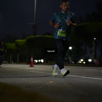 Runner Photo 5471685