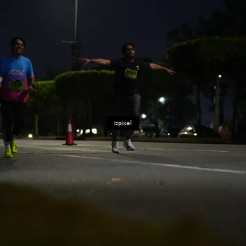 Runner Photo 5471704