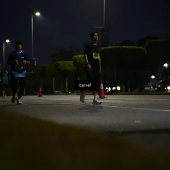 Runner Photo 5471753