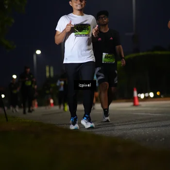 Runner Photo 5471816