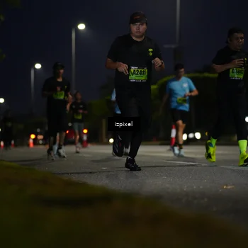 Runner Photo 5471839