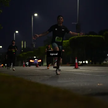 Runner Photo 5471865