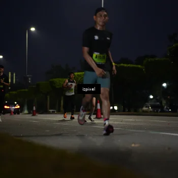 Runner Photo 5471885