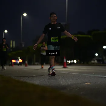 Runner Photo 5471898