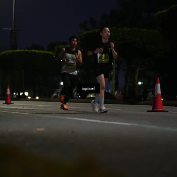 Runner Photo 5471899