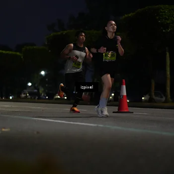Runner Photo 5471912