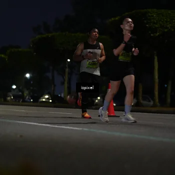 Runner Photo 5471913