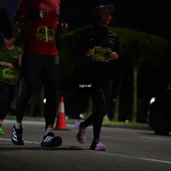 Runner Photo 5472007
