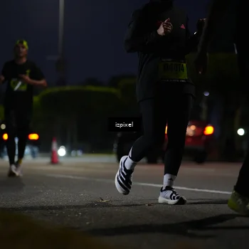 Runner Photo 5472018