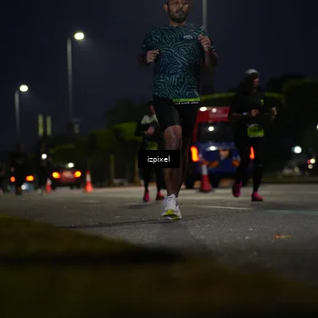 Runner Photo 5472037