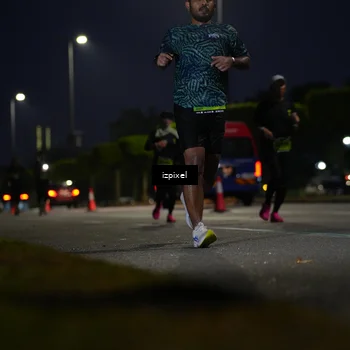 Runner Photo 5472046