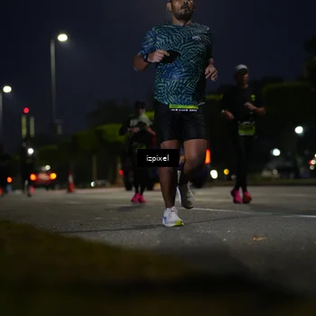 Runner Photo 5472048