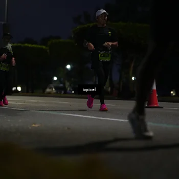 Runner Photo 5472057