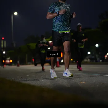 Runner Photo 5472060