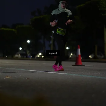 Runner Photo 5472092