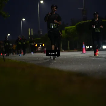 Runner Photo 5472181