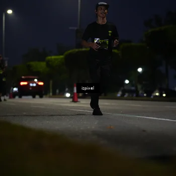 Runner Photo 5472219